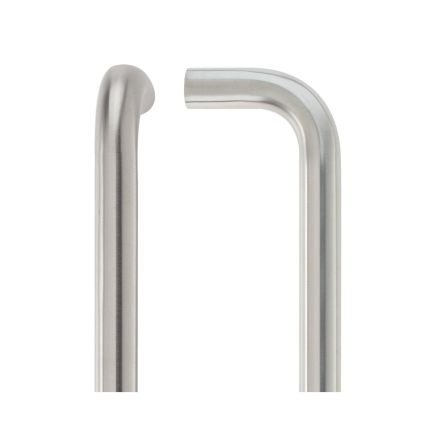 19mm D Pull Handle - Grade 304 - Bolt Through Fixings